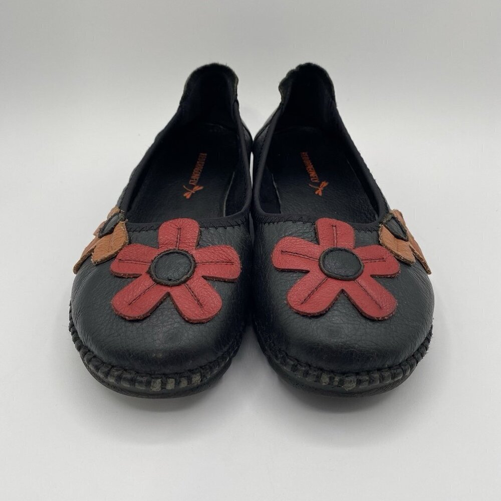 Red Dragonfly Floral Appliqué Black Leather Loafers US Size 5.5, Chinese Sz 225